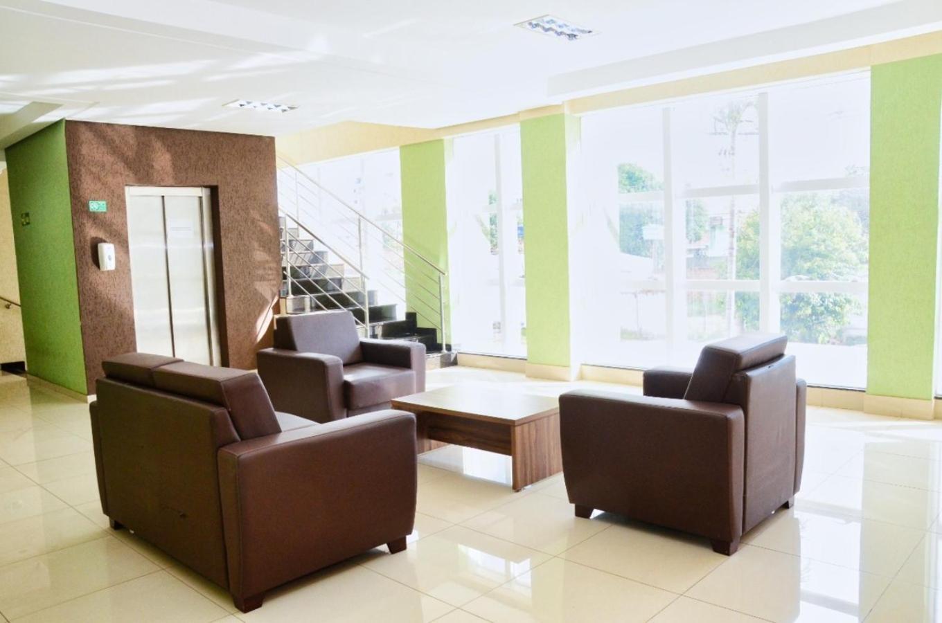 Trindade Plaza Hotel מראה חיצוני תמונה