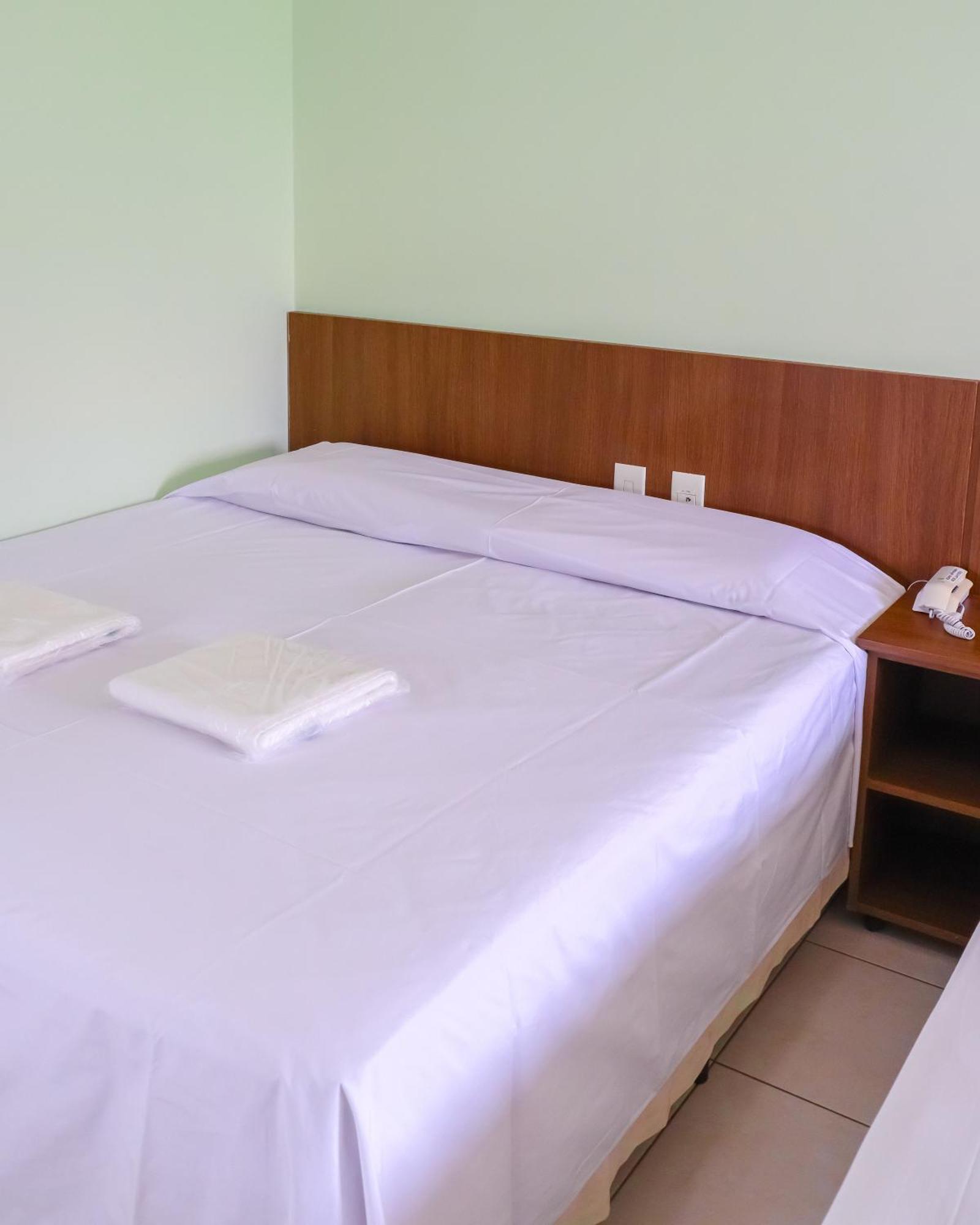 Trindade Plaza Hotel מראה חיצוני תמונה