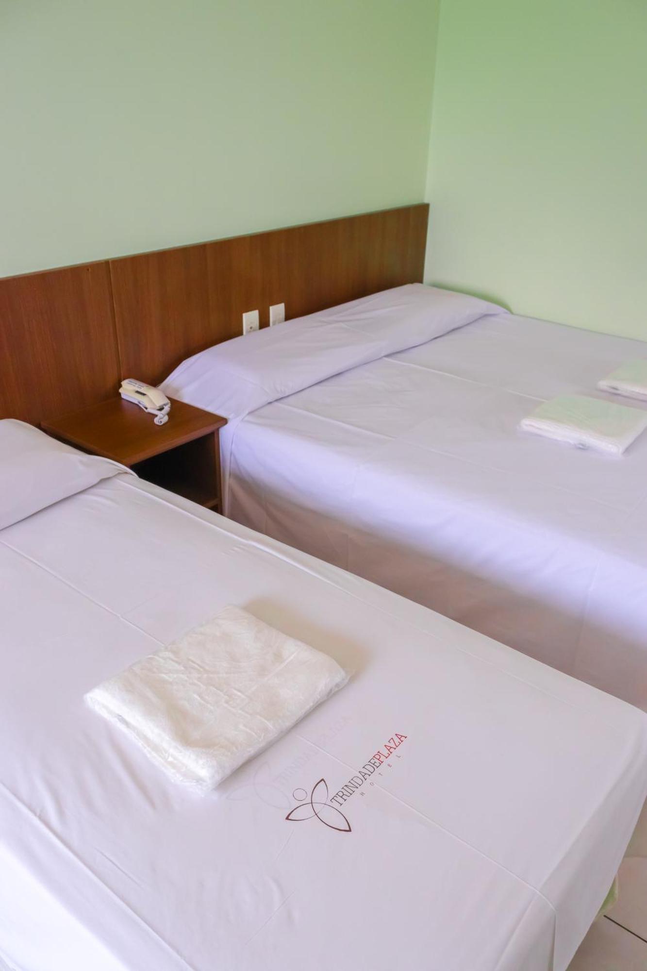 Trindade Plaza Hotel מראה חיצוני תמונה